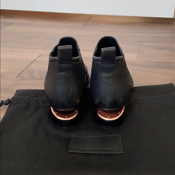 Alexander Wang Kori Chelsea boots with dust bag - Picture 10 of 10